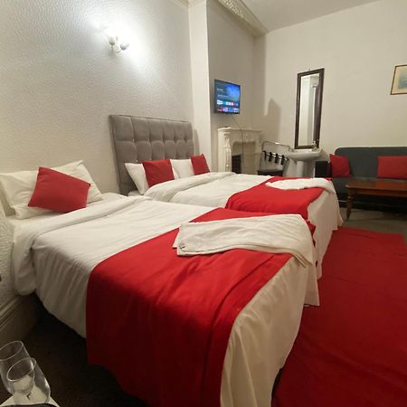 Saji Hotel Ilford Buitenkant foto