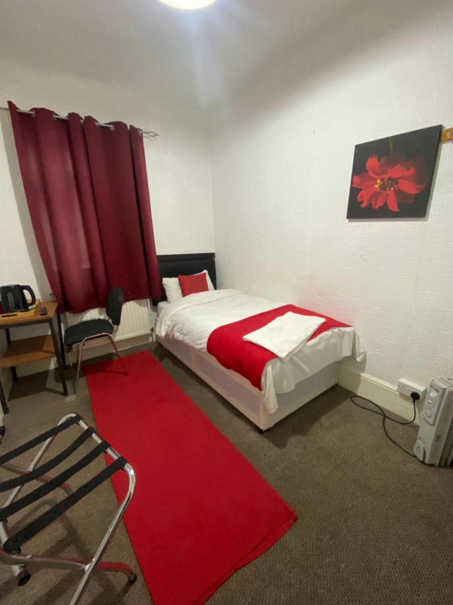 Saji Hotel Ilford Buitenkant foto
